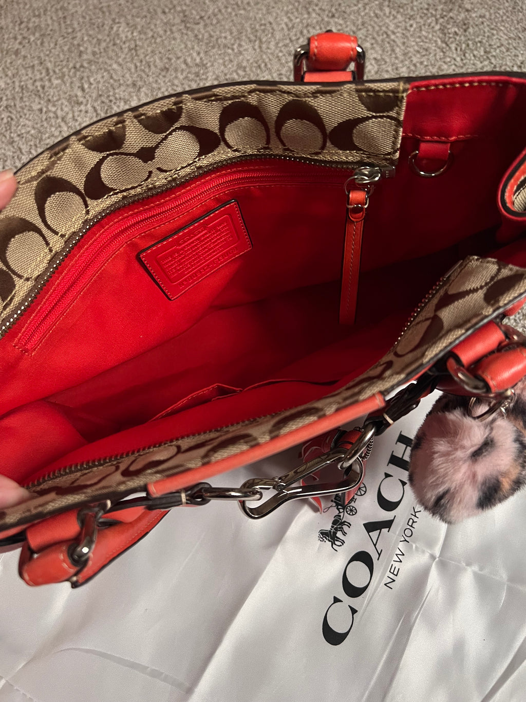 2000‘s Coach Hampton Signature Canvas Leather Bag